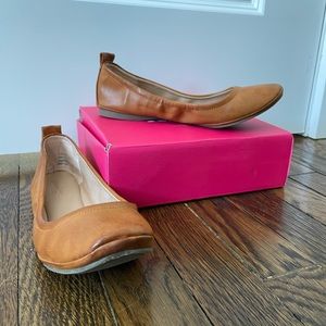 Brian universal thread flats